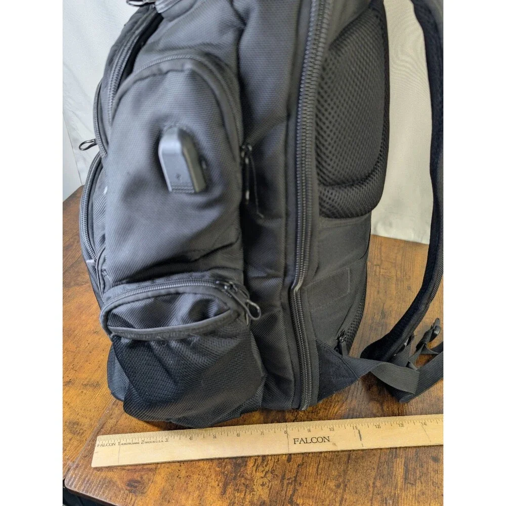 KROSER 17.3 Travel Laptop Backpack XL Heavy Duty USB Charging Port RFID Black